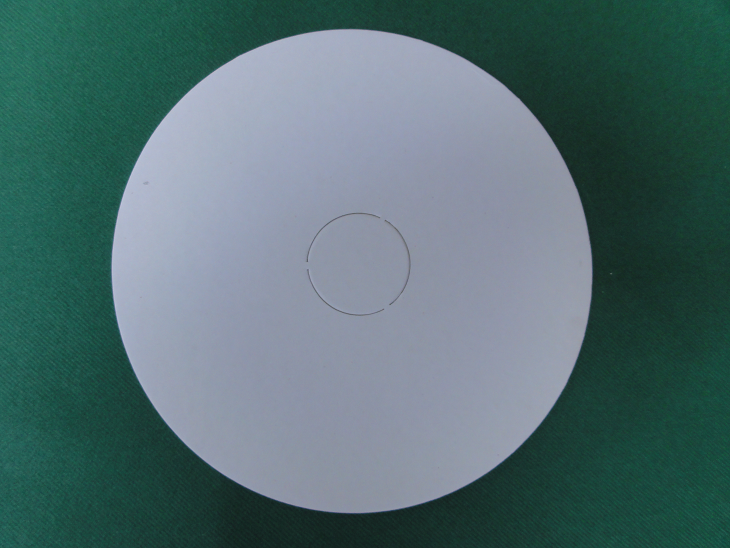 Dischi sottotorta in cartone diametro cm 32 – Pacco da 10 kg.
